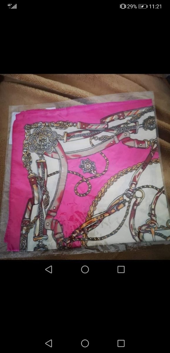 Foulard stampa catene rosa
