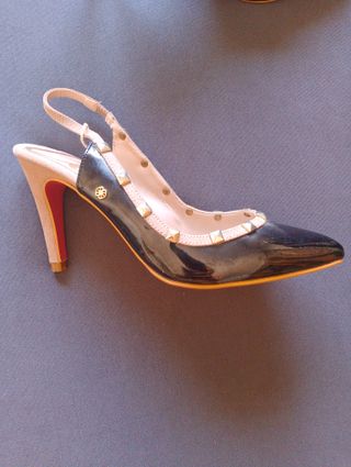 Espectacular zapato cuple