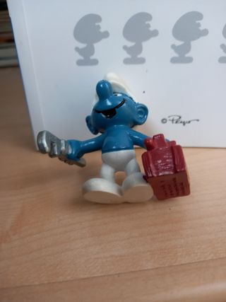 🇮🇹 Puffo Idraulico 🇪🇸 Pitufo fontenero