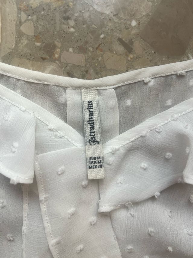 Top plumetti y volantes blanco