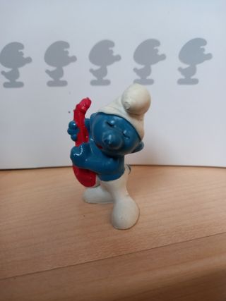🇮🇹 Puffo con mandolino 🇪🇸 Pitufo con laúd