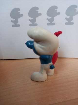 🇮🇹 Puffo con mandolino 🇪🇸 Pitufo con laúd