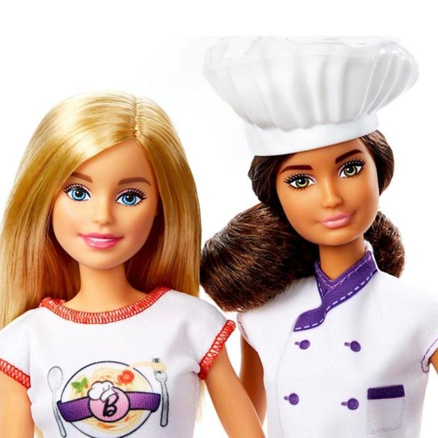Barbie chef+camarera con accesorios