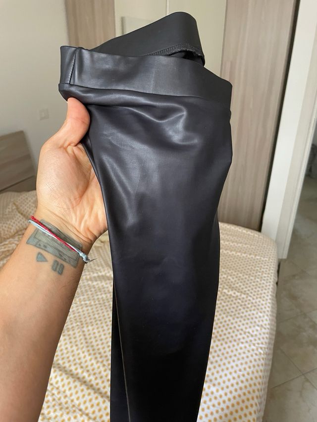 Pantaoni pelle da donna lunghi neri leggins