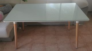 Mesa blanca comedor
