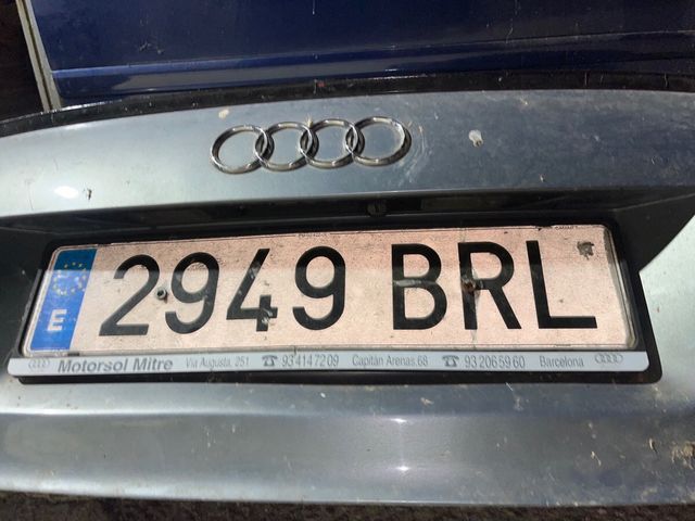 porton trasero a4 b6