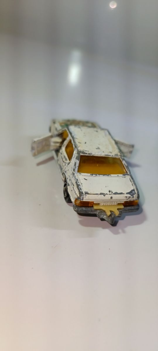 BMW 733 MAJORETTE 1/64