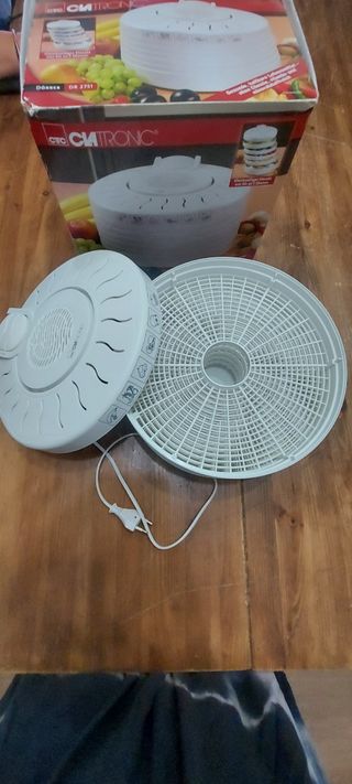 Secadora/ deshidratafora de alimentos y galletas