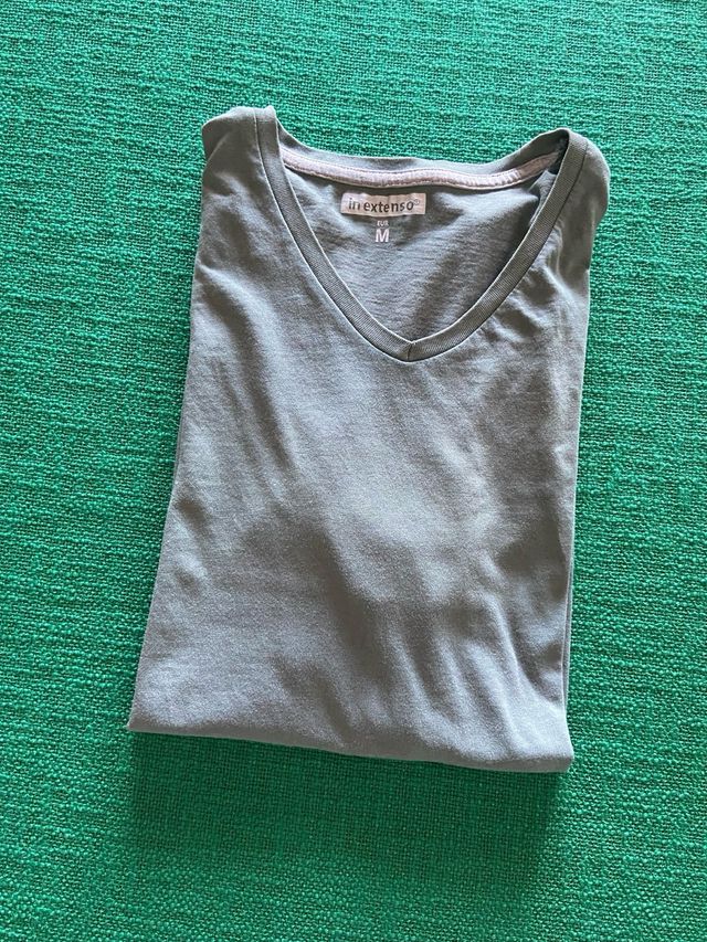 Maglietta collo a V taglia M
