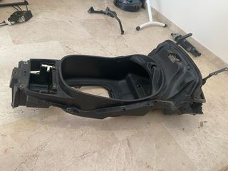 Cofre piaggio xevo 125
