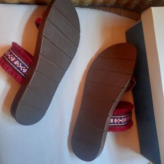 Sandalias rojas 39