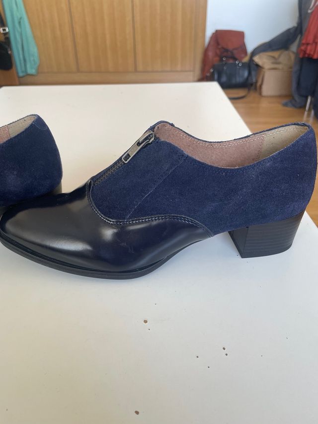 zaptos azul marino talla 38