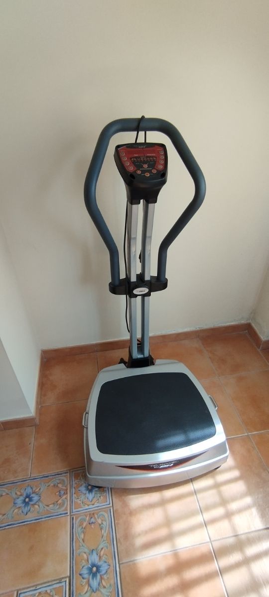 Plataforma vibratoria TECNOVITA BH
