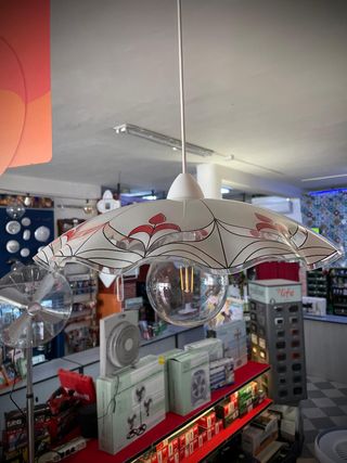 Lampadario Rotondo Ondulato Floreale Bianco -Rosso