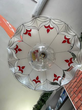 Lampadario Rotondo Ondulato Floreale Bianco -Rosso