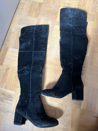 Botas negras altas