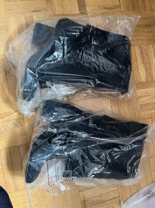 Botas negras altas