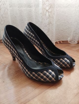 Tacones cuadros azules 