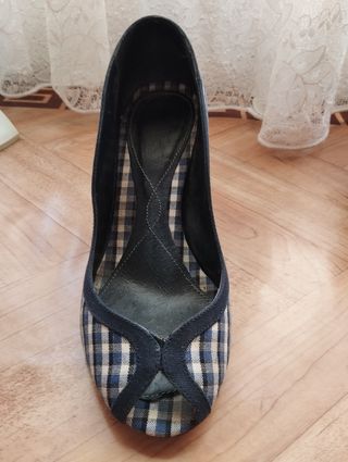 Tacones cuadros azules 