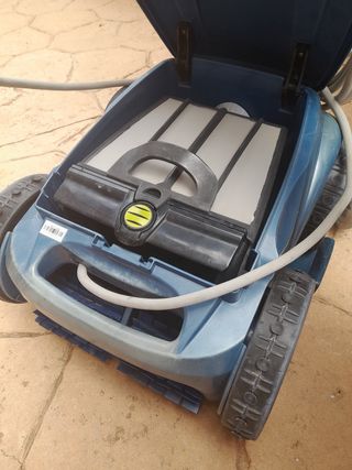 Robot limpiapiscinas