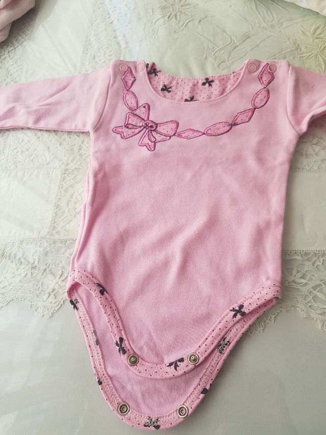 Body bebe 68 cm..