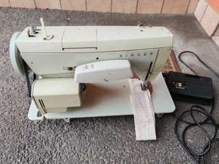 Macchina da cucire vintage Singer