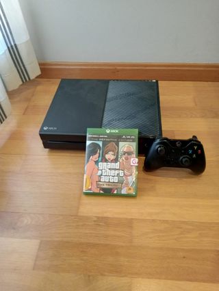 Xbox one 500gb con mando y juego GTA