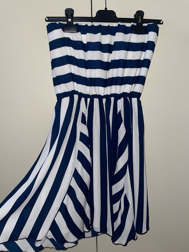 Vestitino a righe Bershka