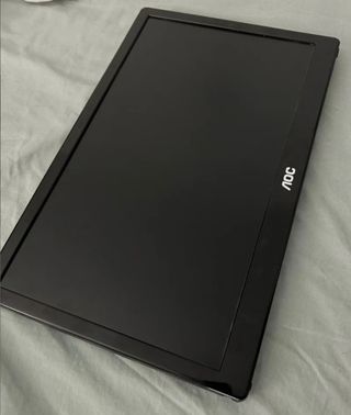 MONITOR AUXILIAR AOC 
