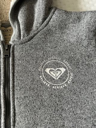 Sudadera con capucha con borreguillo Roxy, talla M