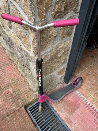 Monopatin scooter globber