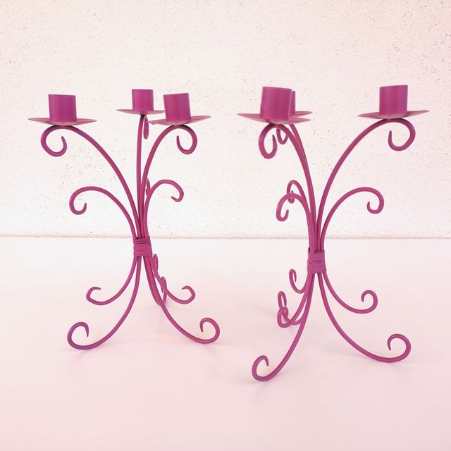 2 candelabros rosa