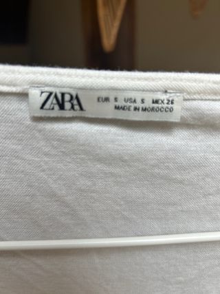 Camiseta blanca Zara
