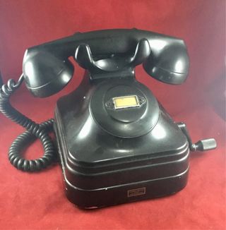 Antiguo teléfono baquelita 5525BZ magneto
