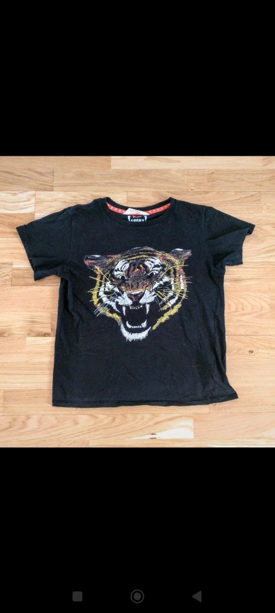 Lote 6 camisetas niño 10 años aprox.