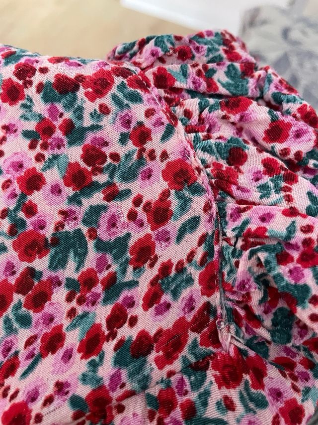 Vestido estampado flores Zara