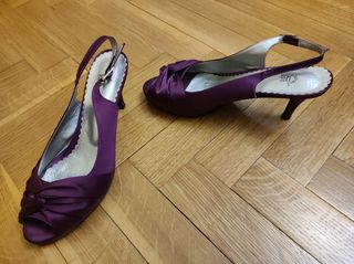 Zapatos de tacón de fiesta 
