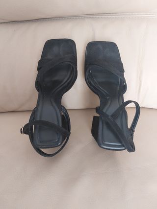 Zapato Zara 