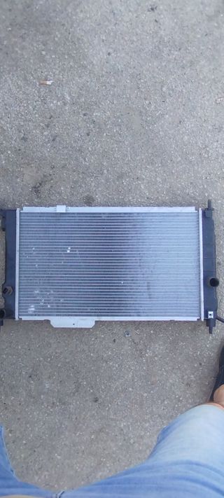 Radiador Opel Astra. 5 puertas. Año 1999