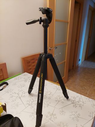 Trípode marca Cullmann