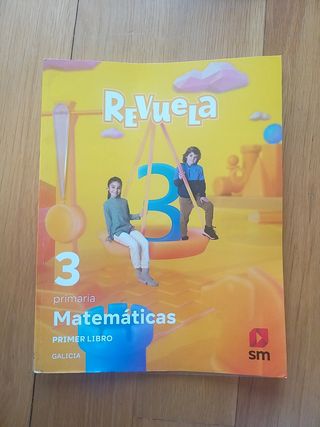 Matematicas 3 Primaria Revuela Galicia
Tres libro