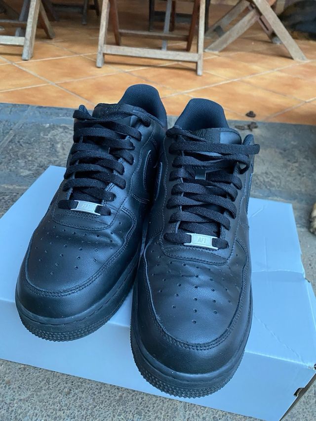 AIR FORCE 1 LV’07 NEGRAS