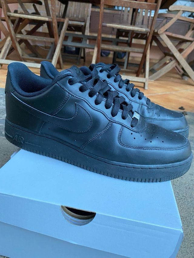 AIR FORCE 1 LV’07 NEGRAS