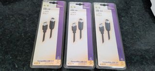Dos cables de 1,5 mts. para impresoras y scanner.