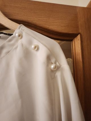 Blusa color marfil