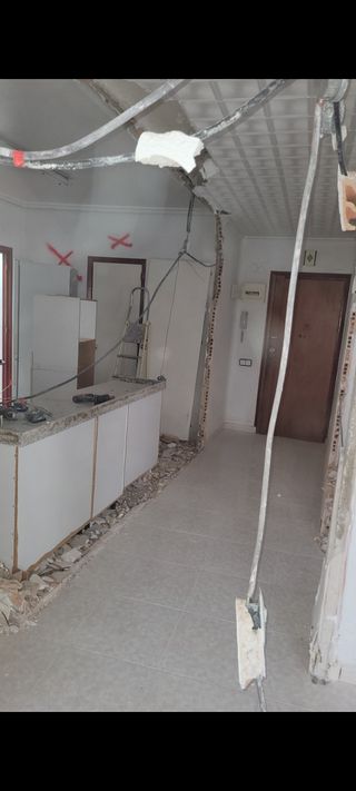 REFORMAS INTEGRALES PINTURAS ALISADOS DE GOTAS 