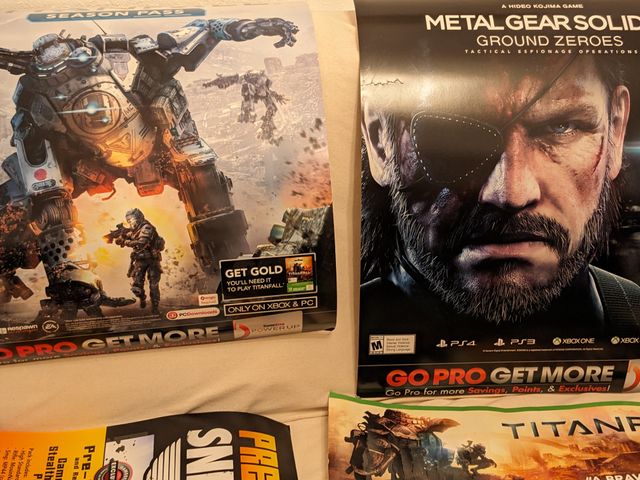 4 Posters promo Metal Gear, TitanFall, SniperElite