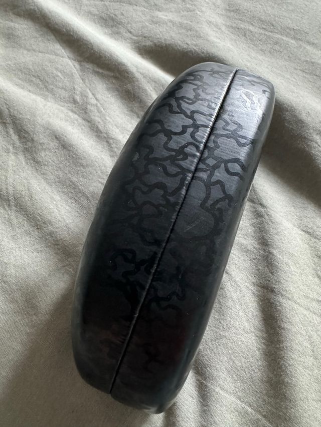 Custodia rigida per occhiali Tous