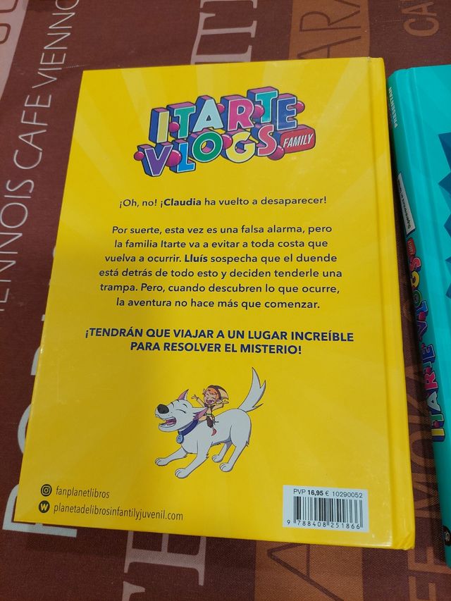 2 libros Itarte Vlogs