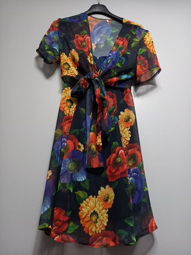 Abito con coprispalle tg. S